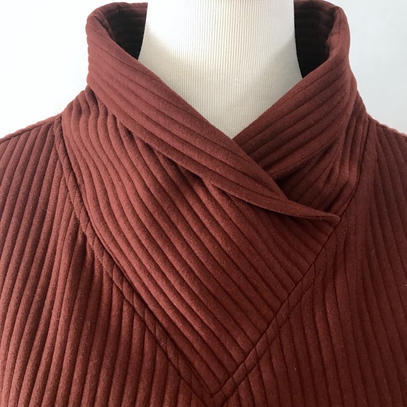 Tahari Sport Cinnamon Rust High Neck Ribbed Box Cut Long Sleeve Top - Picture 7 of 11